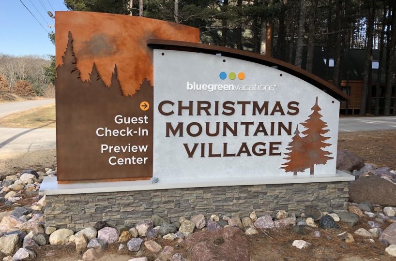 S944 Christmas Mountain Road