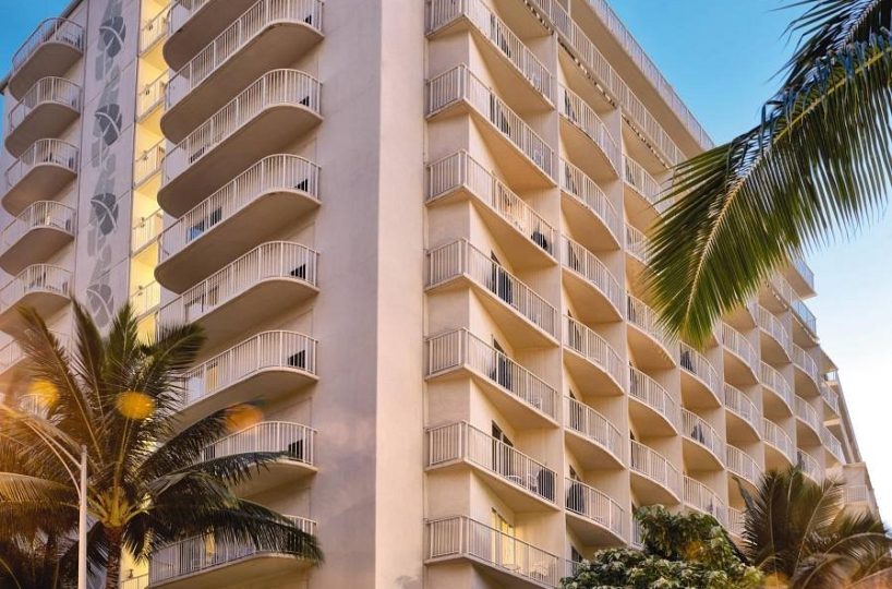 wyndham at waikiki beach