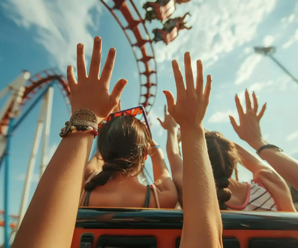 The Top 15 Well-Known and Little-Known Theme Parks Across America Near Timeshares
